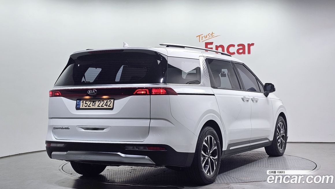 Kia Canival 2021