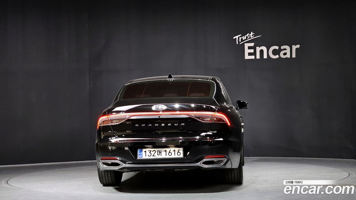 Hyundai Grandeur 2022