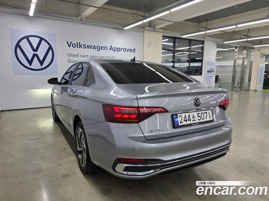 Volkswagen Jetta 2024