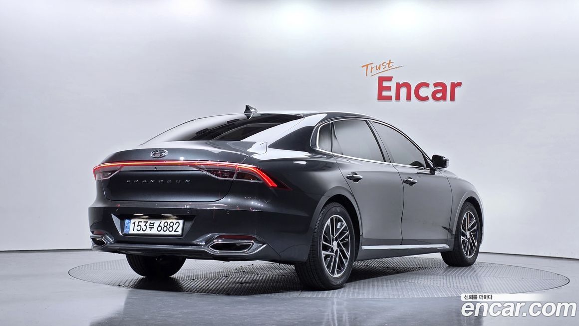 Hyundai Grandeur 2022