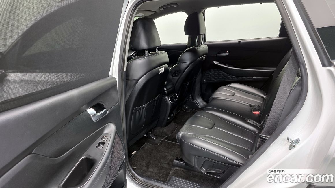 Hyundai Santafe 2022