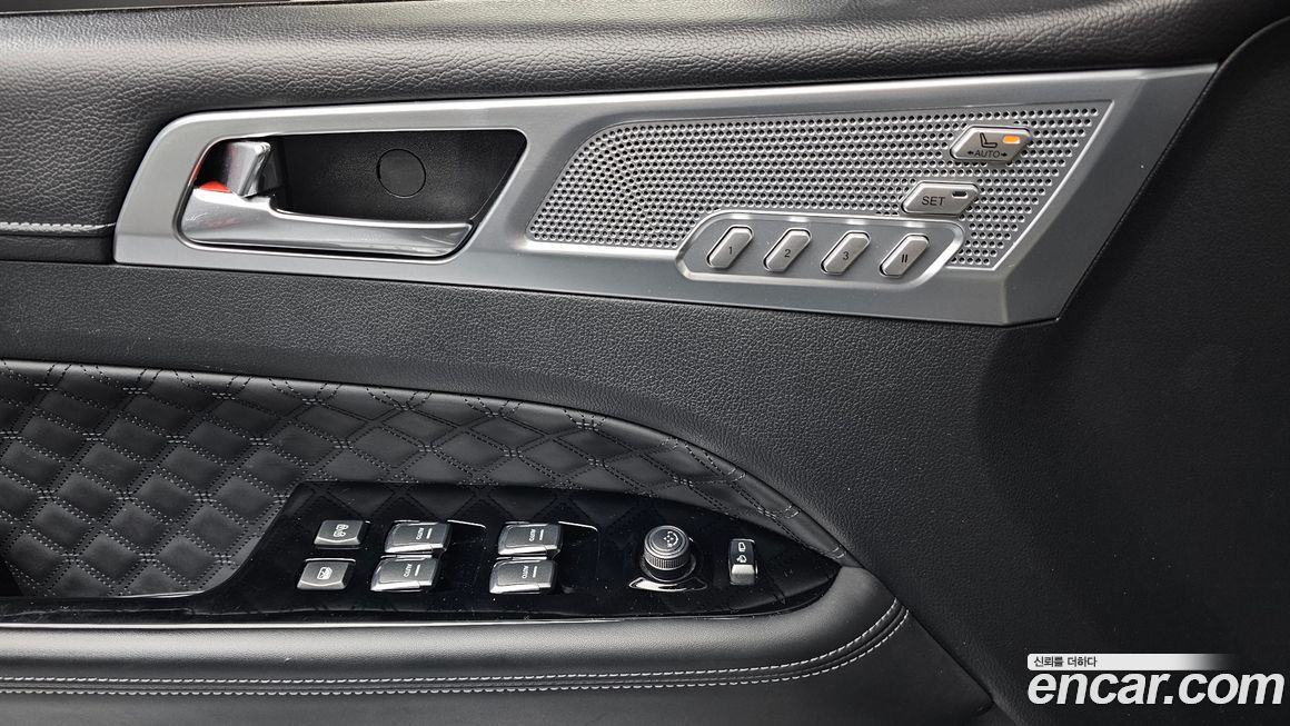 KG_Mobility_Ssangyong Rexton 2021