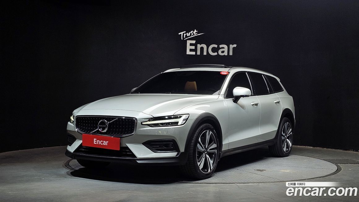 Volvo V60 2021
