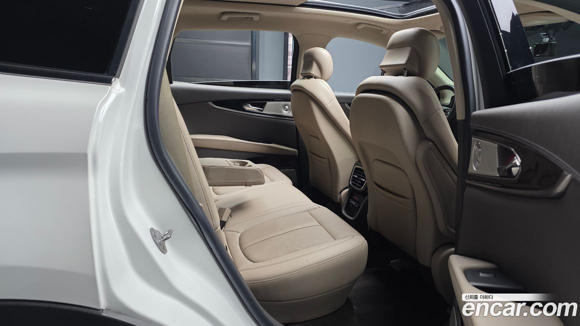 Lincoln Nautilus 2022