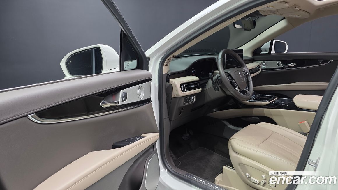 Lincoln Nautilus 2022