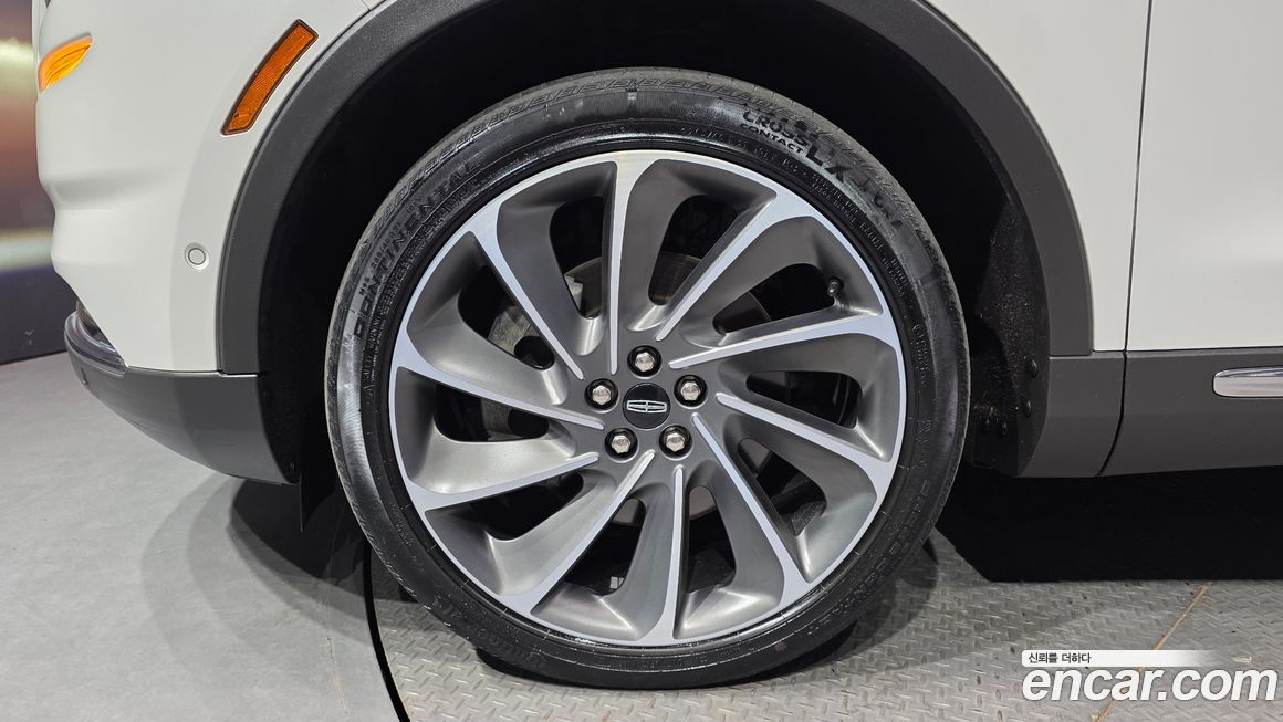 Lincoln Nautilus 2022