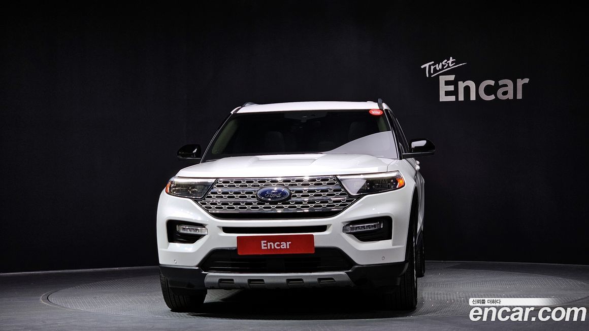Ford Explorer 2023