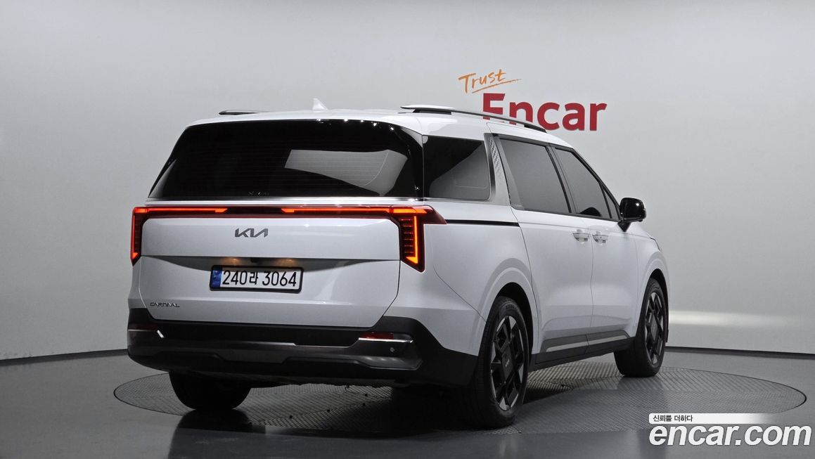 Kia Canival 2025