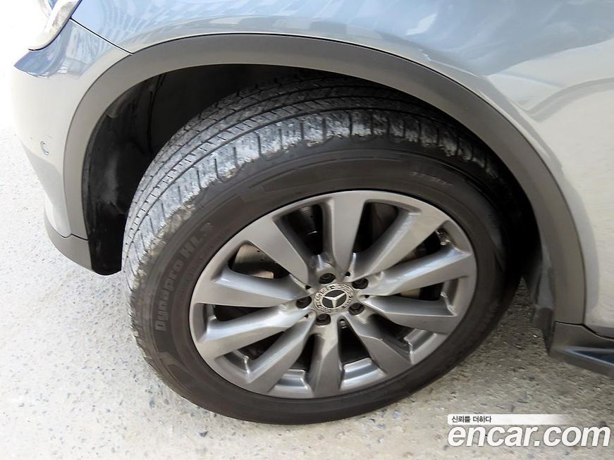 Mercedes-Benz GLC-Class 2019