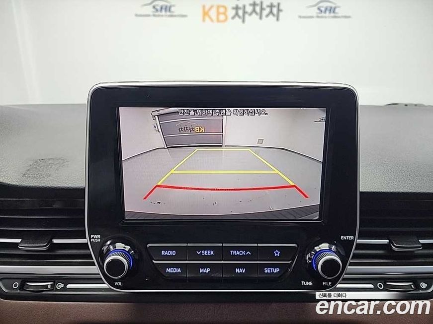 Hyundai Starex 2019