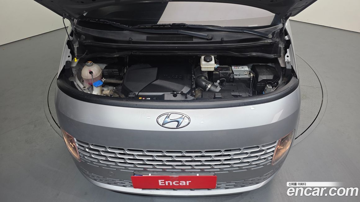 Hyundai Staria 2022