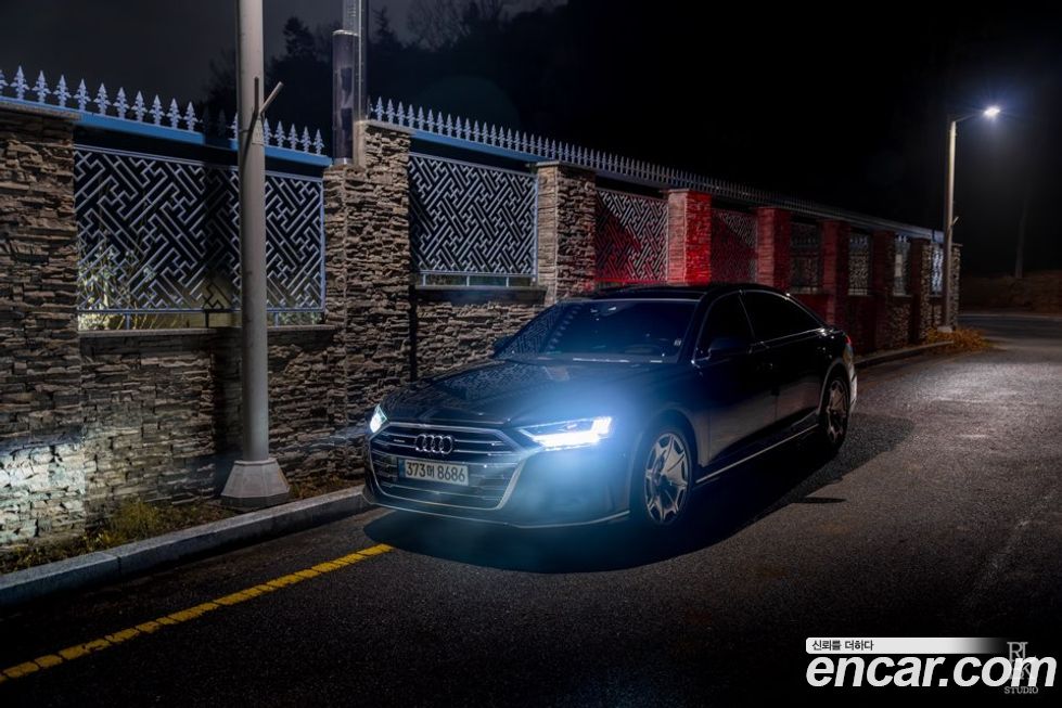 Audi A8 2021