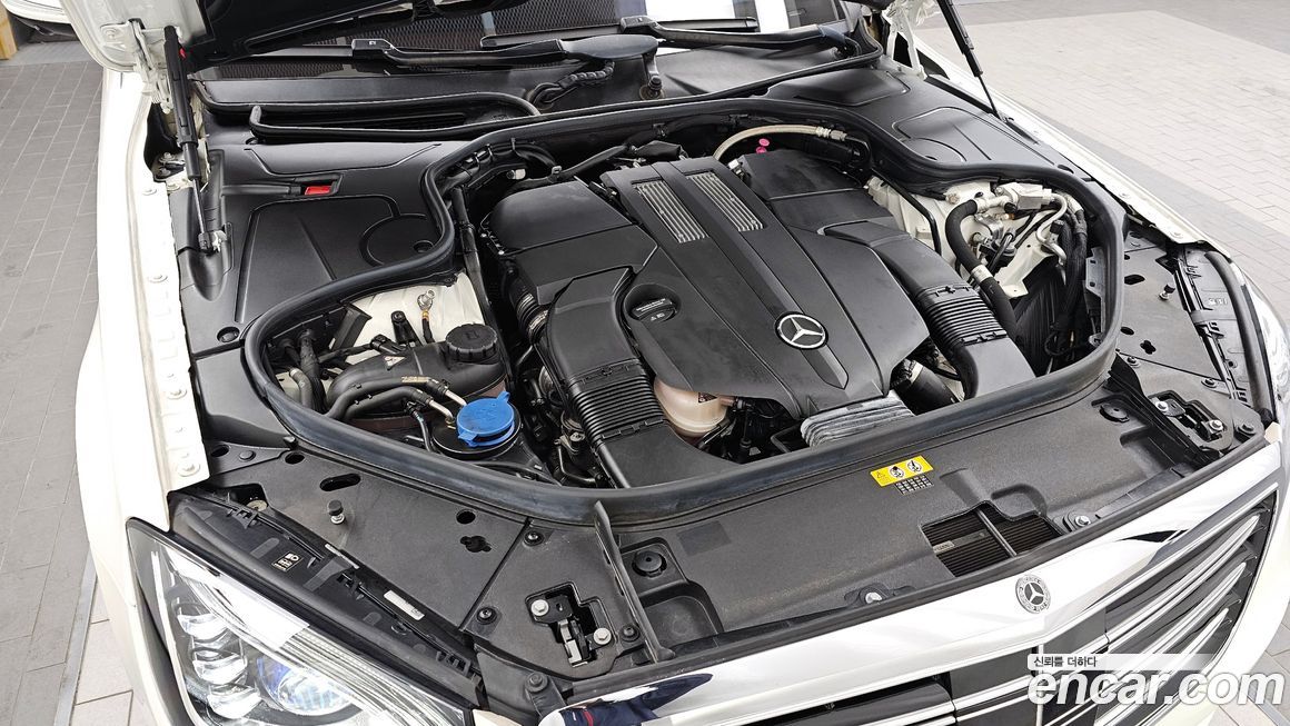 Mercedes-Benz S-Class 2019