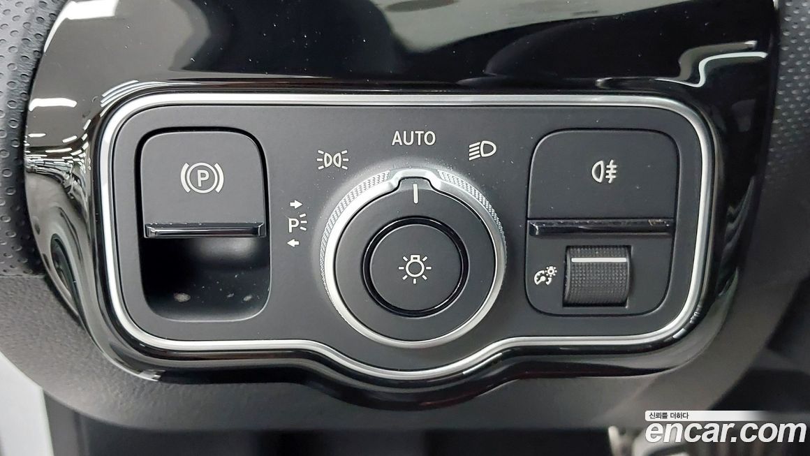 Mercedes-Benz A-Class 2025