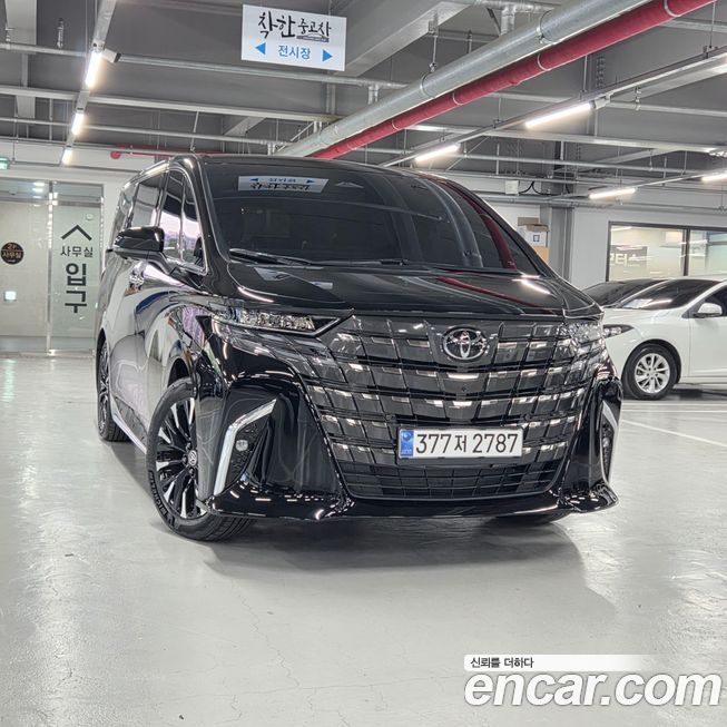 Toyota Alphard 2025