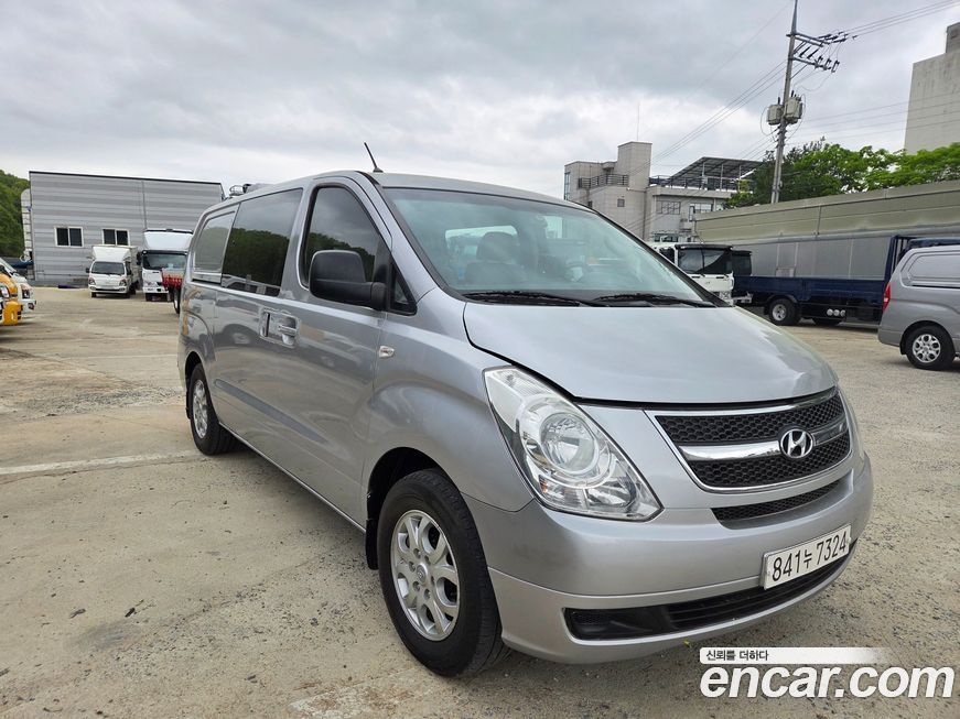 Hyundai Starex 2013