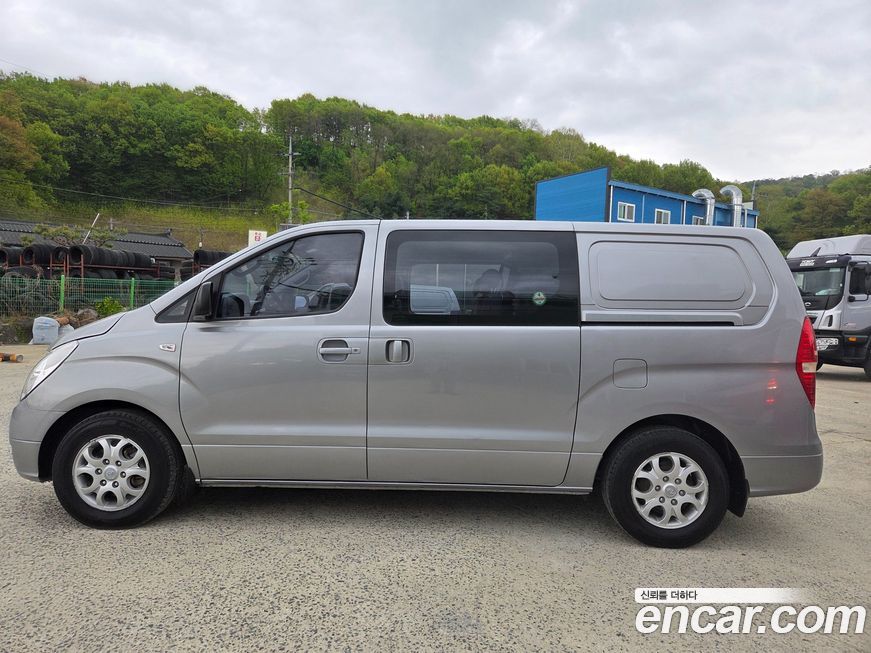 Hyundai Starex 2013