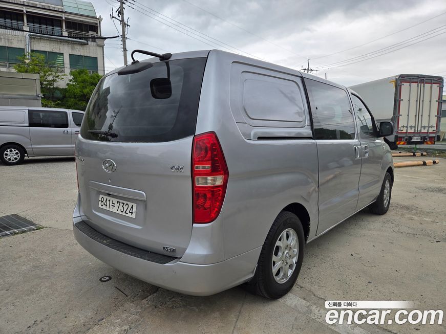 Hyundai Starex 2013