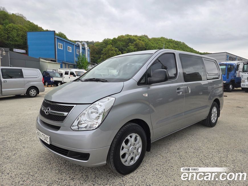 Hyundai Starex 2013