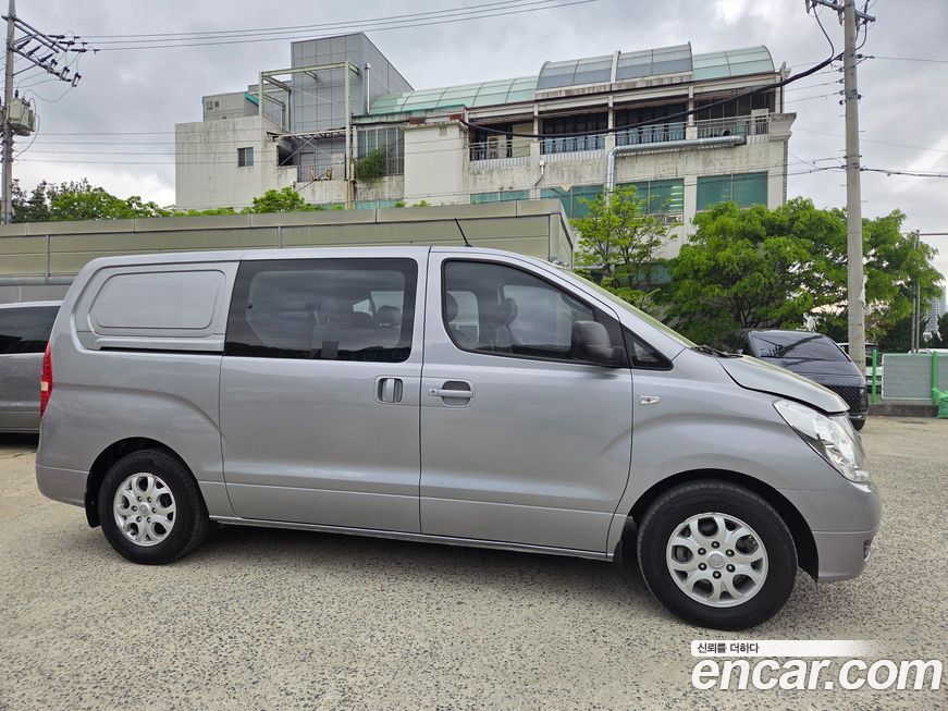 Hyundai Starex 2013