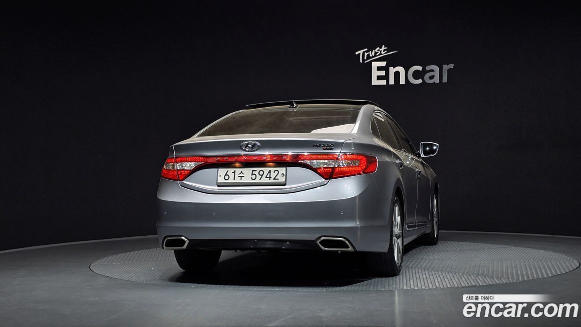 Hyundai Grandeur 2016