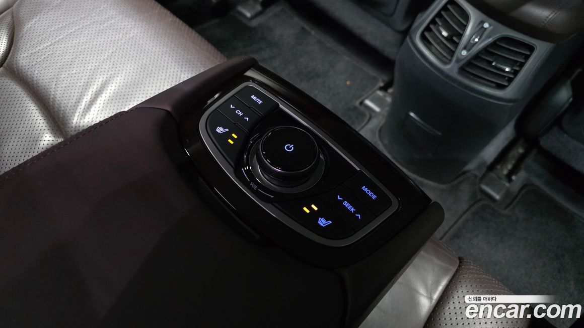 Hyundai Grandeur 2011