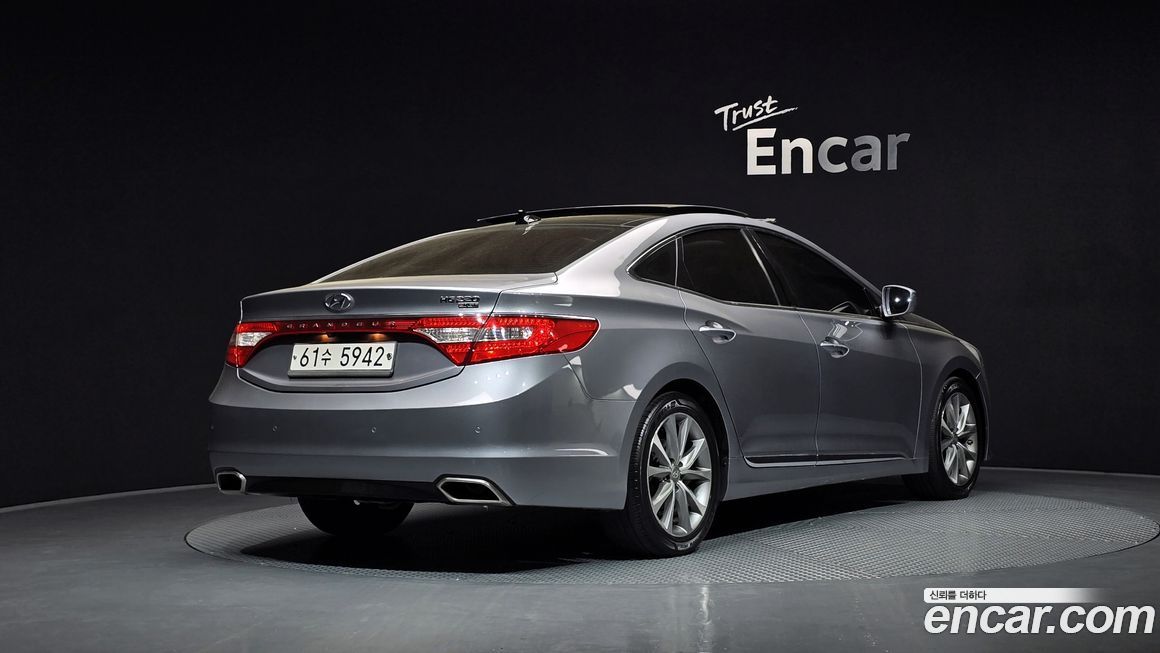 Hyundai Grandeur 2016