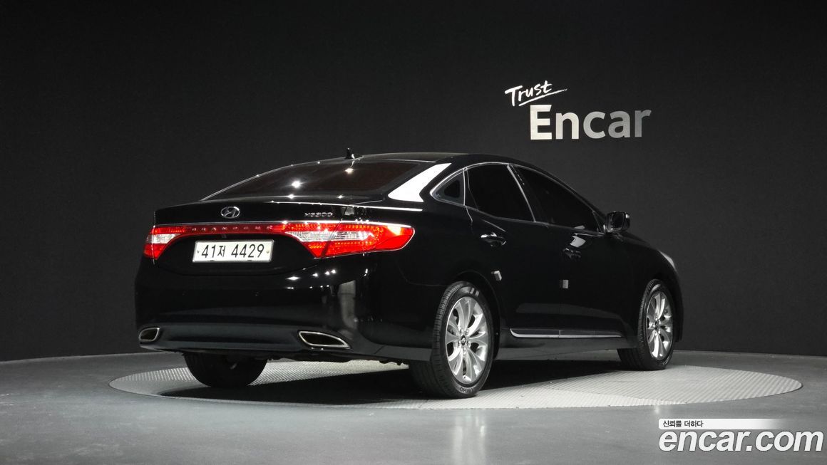 Hyundai Grandeur 2011