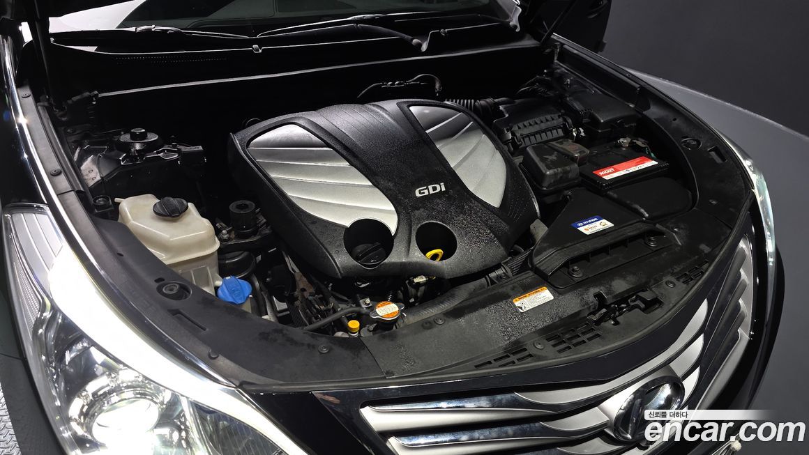 Hyundai Grandeur 2011