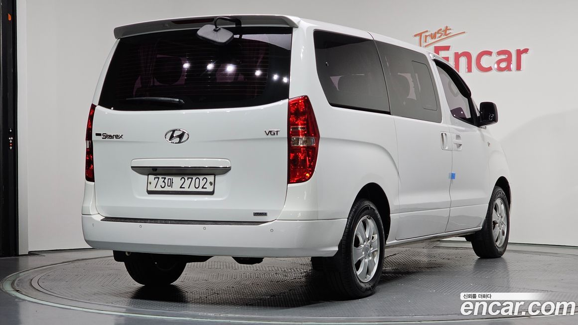 Hyundai Starex 2016
