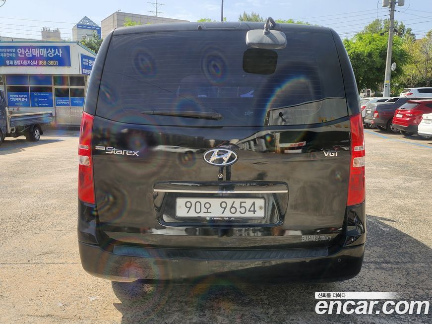 Hyundai Starex 2016