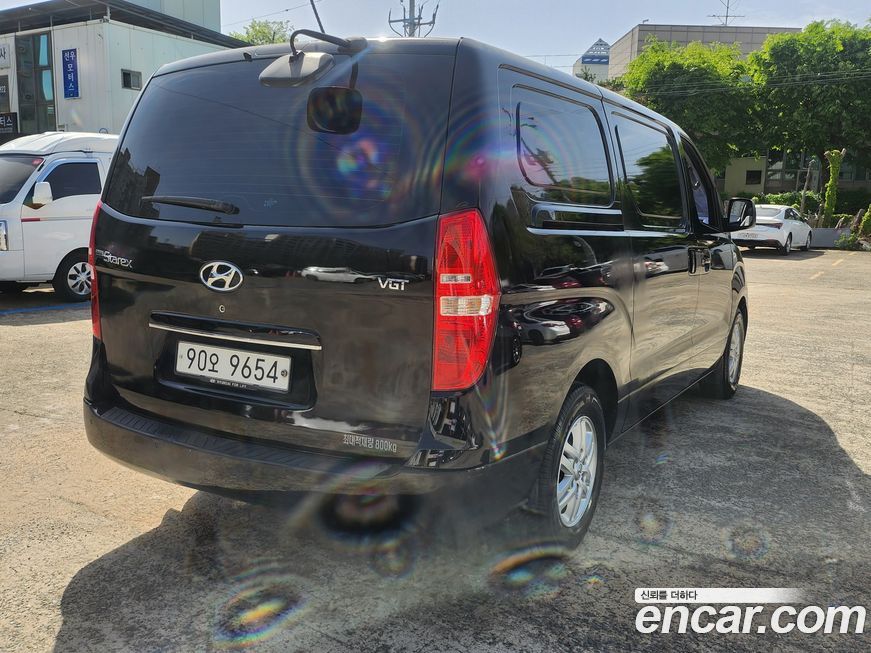 Hyundai Starex 2016
