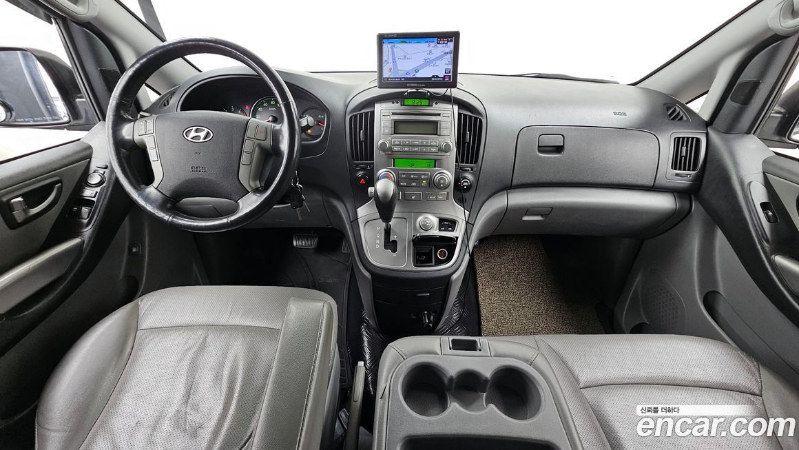 Hyundai Starex 2016