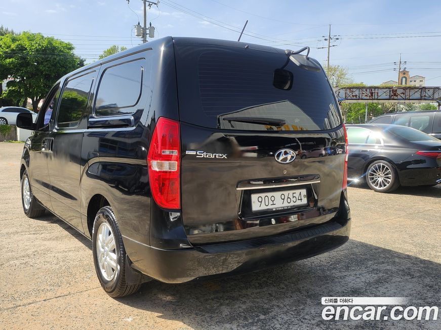 Hyundai Starex 2016