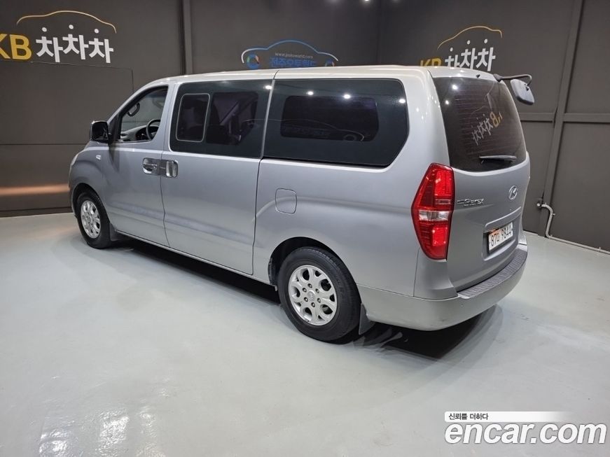 Hyundai Starex 2015