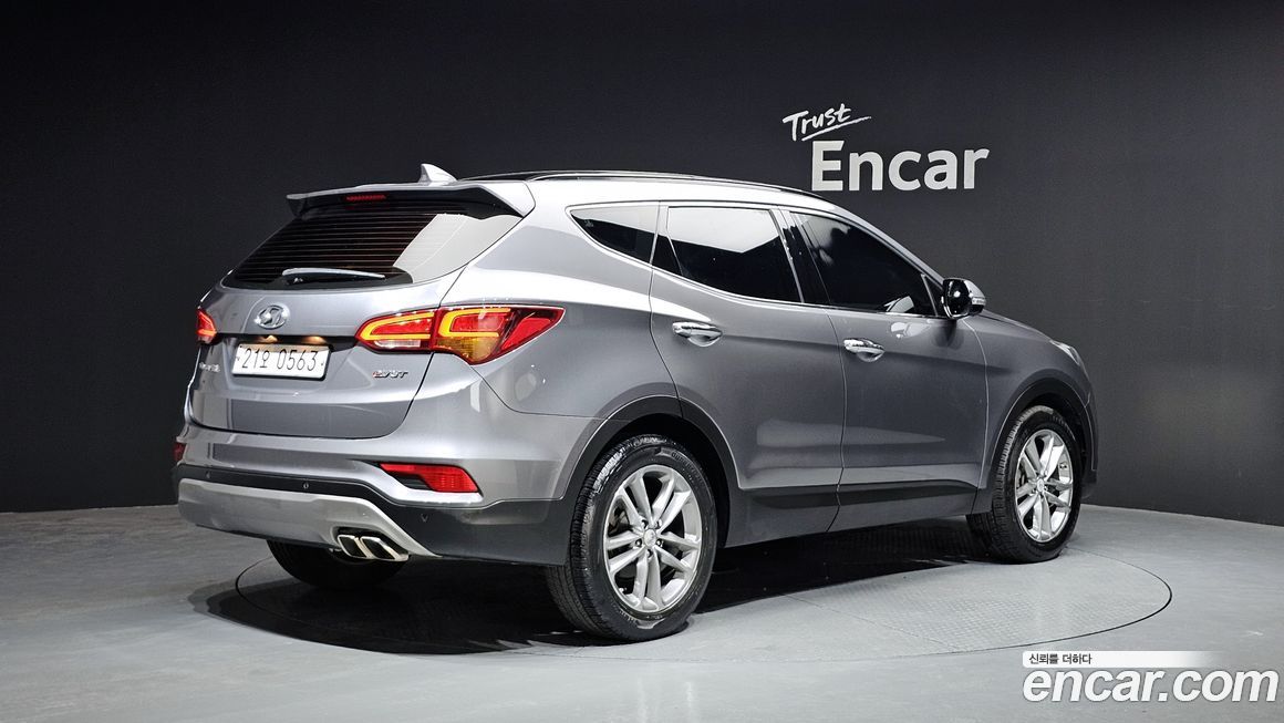 Hyundai Santafe 2016