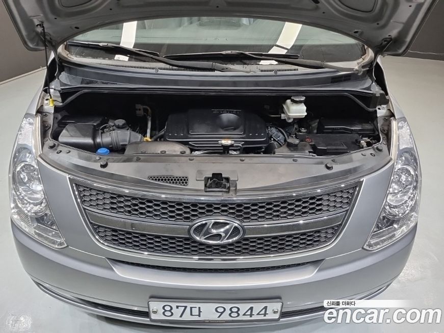 Hyundai Starex 2015