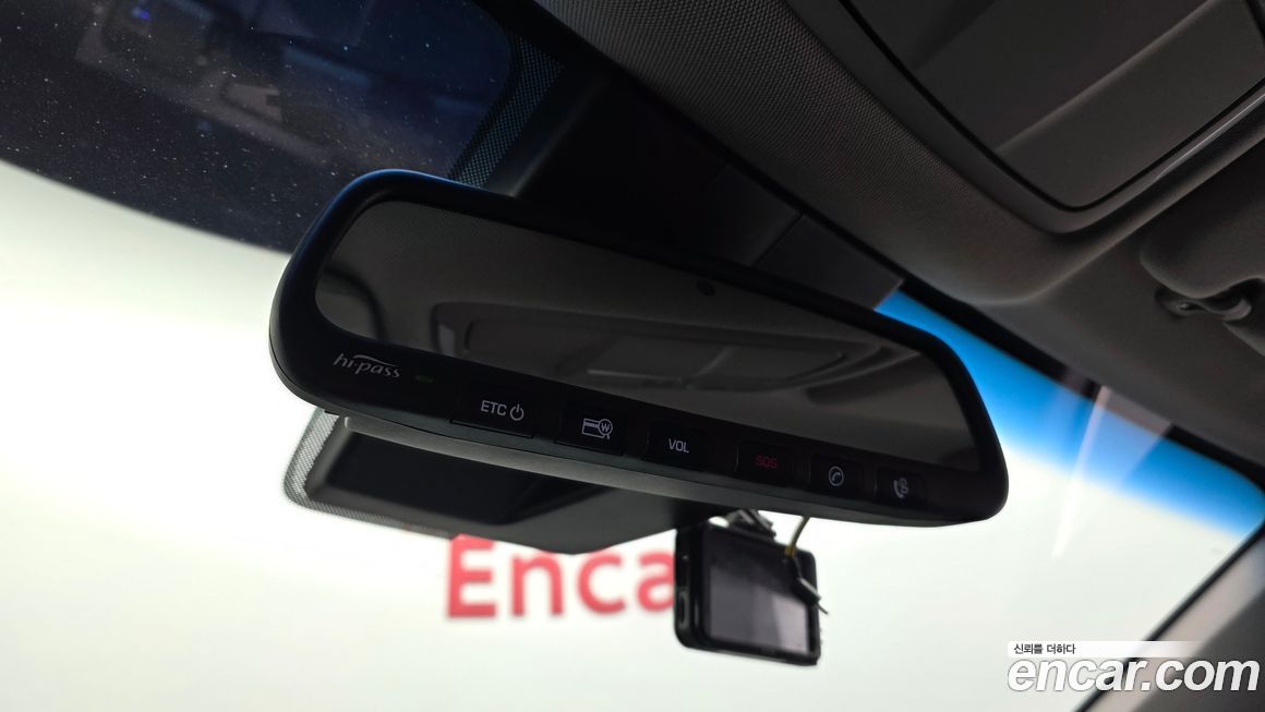 Hyundai Genesis 2016