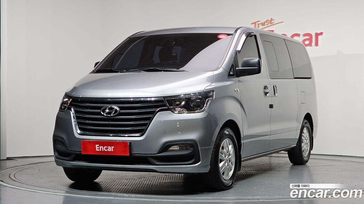 Hyundai Starex 2019