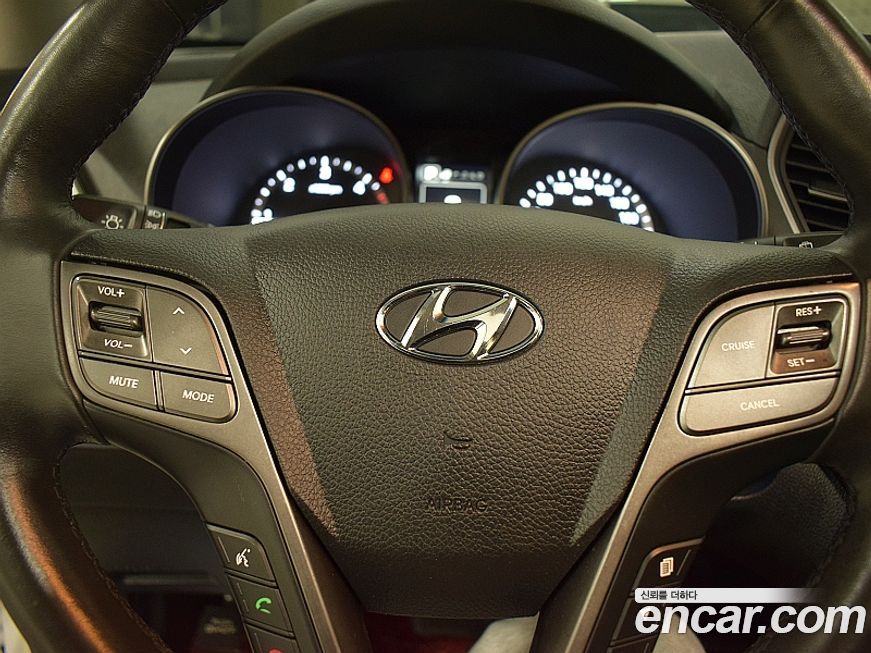 Hyundai Santafe 2016