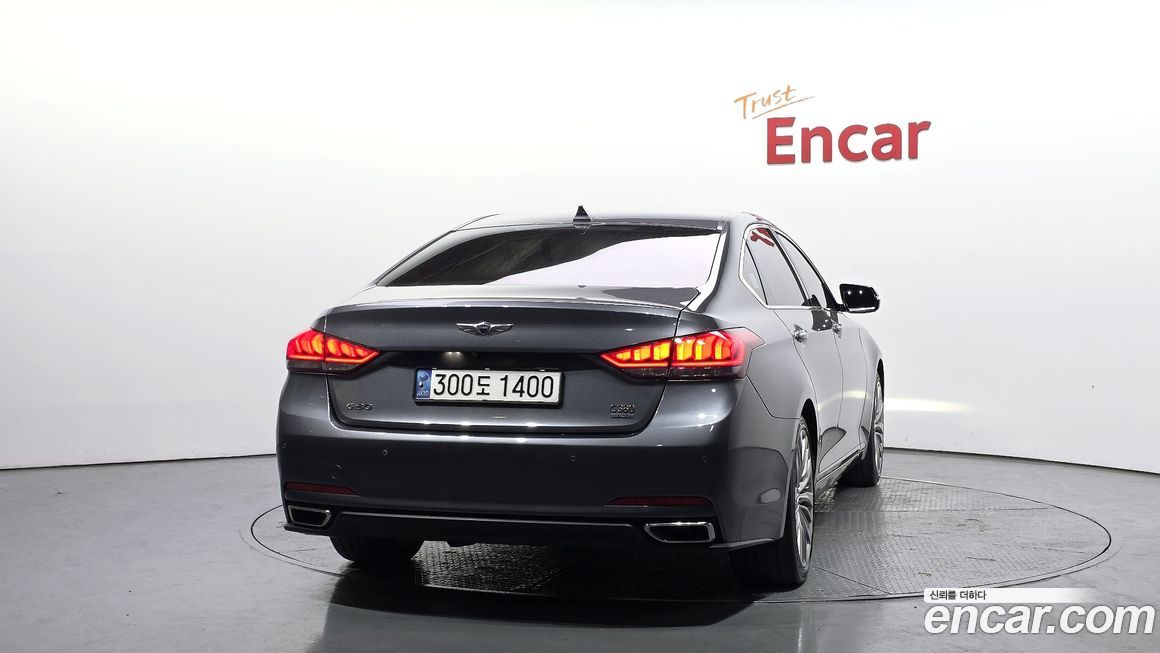 Hyundai Genesis 2016