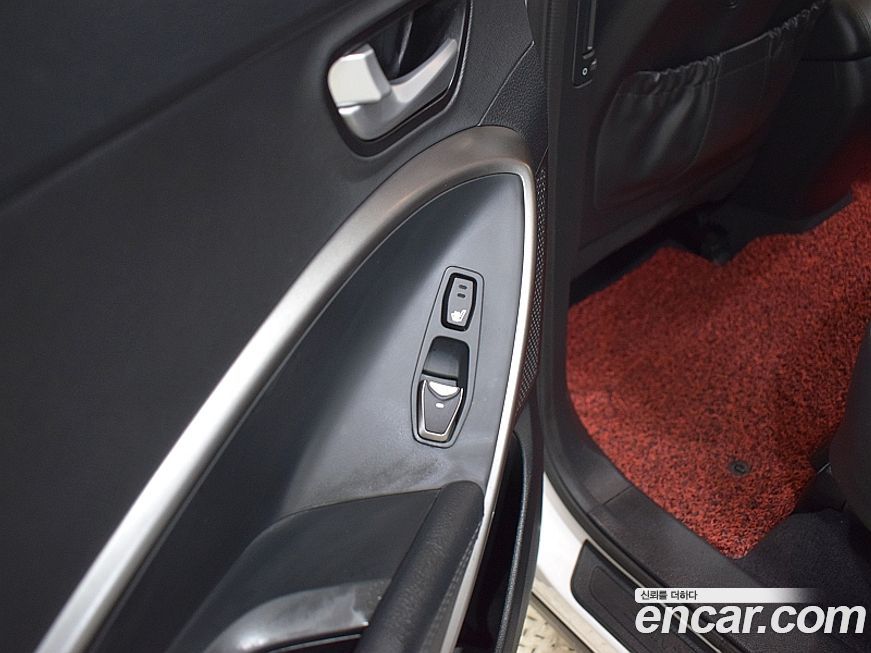 Hyundai Santafe 2016