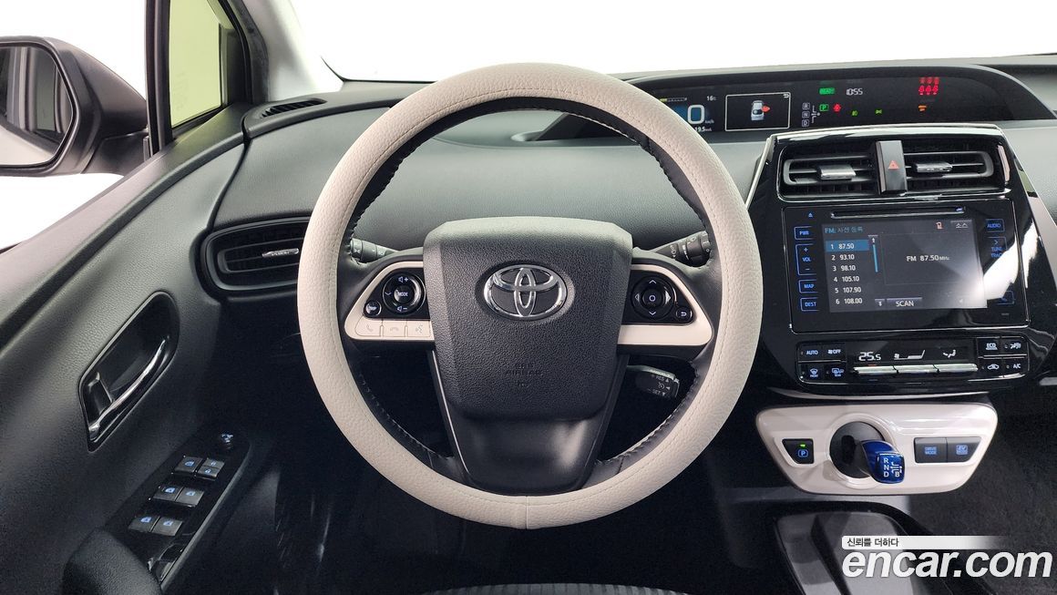 Toyota Prius 2018