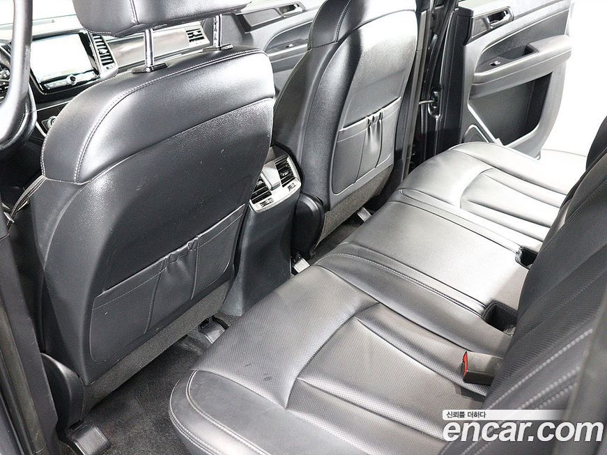 KG_Mobility_Ssangyong Rexton 2020