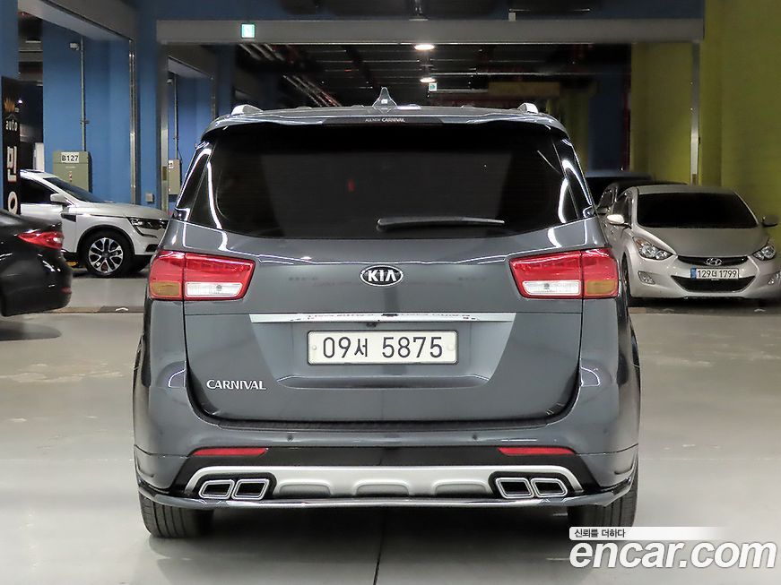 Kia Canival 2018