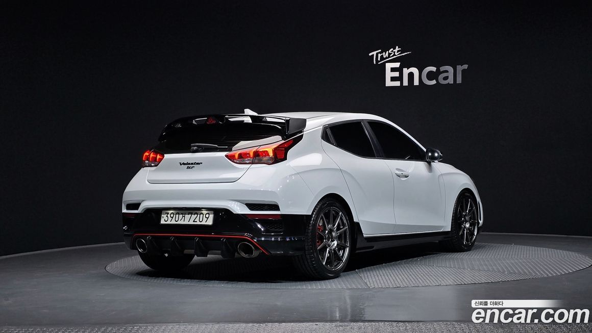 Hyundai Veloster 2019