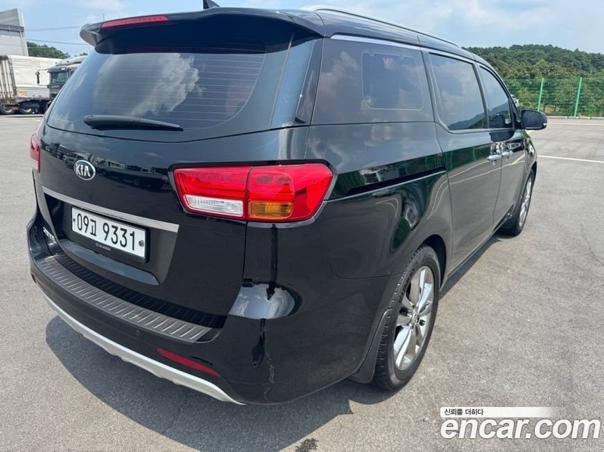 Kia Canival 2018