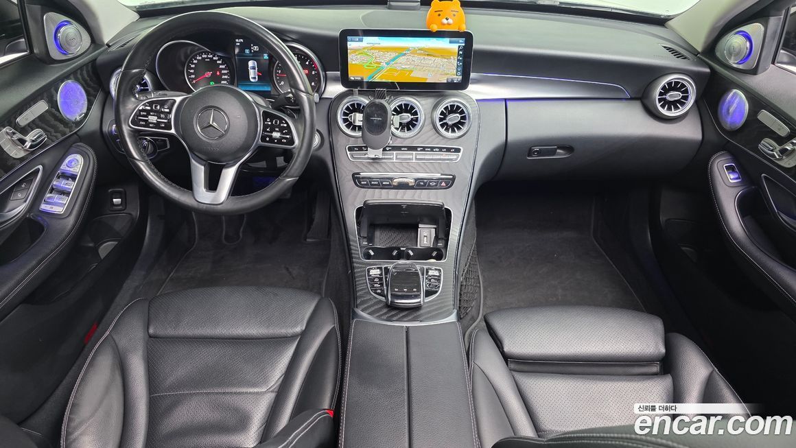 Mercedes-Benz C-Class 2019