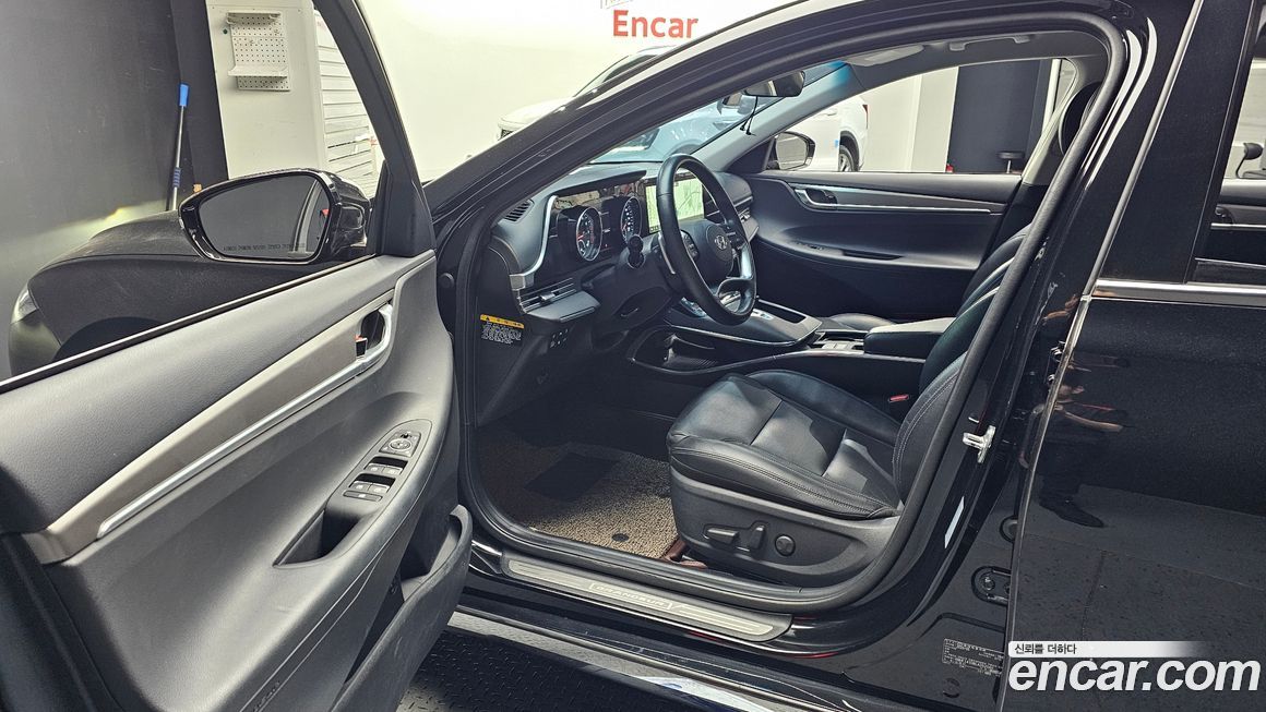 Hyundai Grandeur 2020