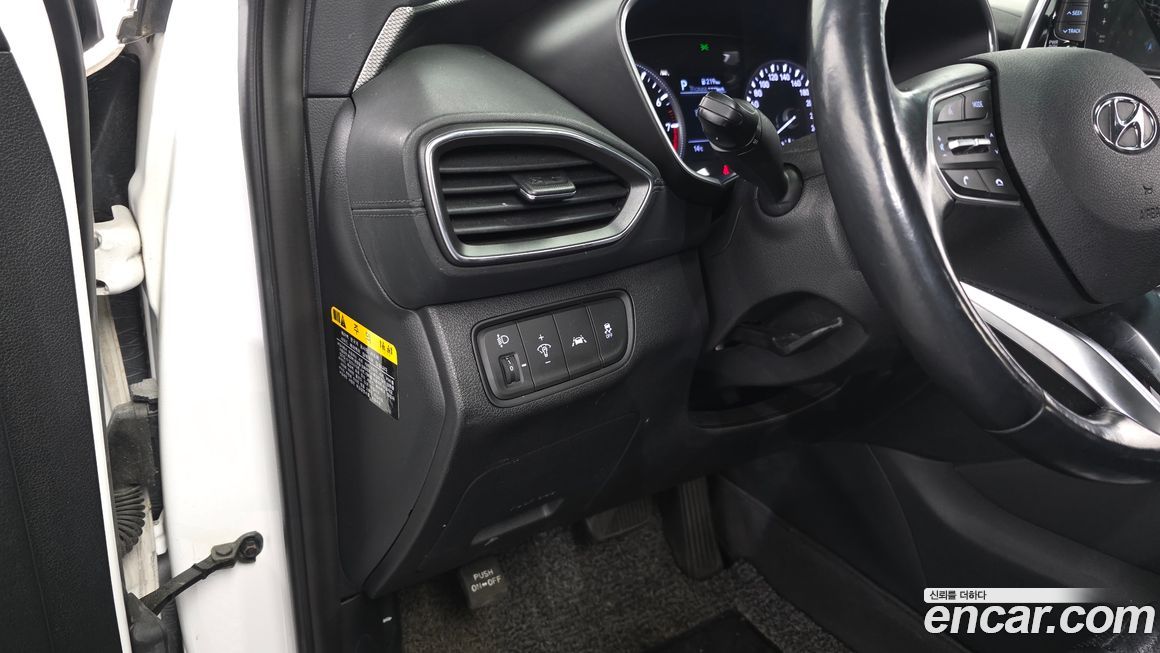 Hyundai Santafe 2020